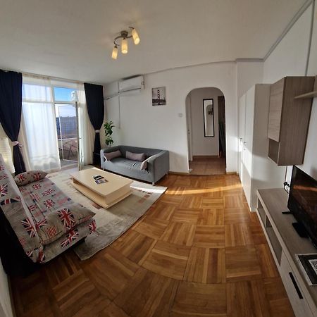 Two Rooms Central 布加勒斯特 外观 照片