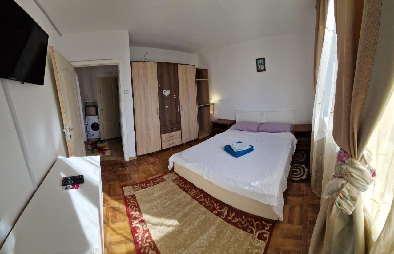 Two Rooms Central 布加勒斯特 外观 照片